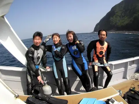 利島イルカツアーの写真 4