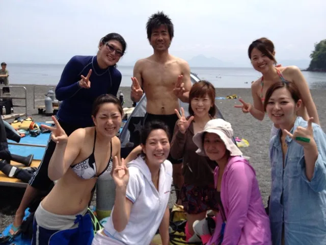 伊豆・大瀬崎でのダイビング：参加者の集合写真