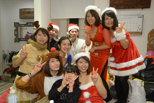 いよいよクリスマス！！クリスマスパーティーでの参加者の集合写真