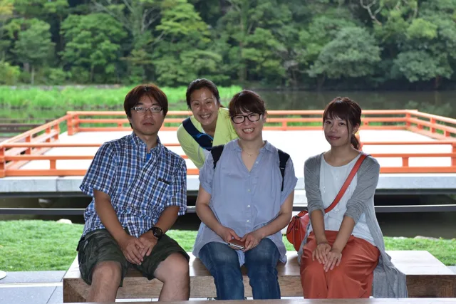 浜富での4人以上の参加者の集合写真