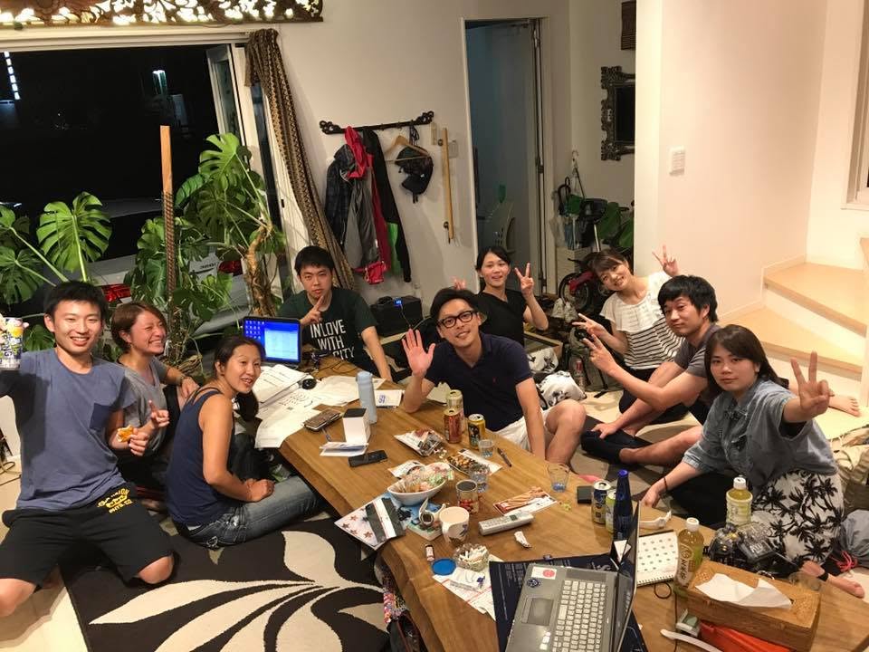 2017年8月25日(投稿日) / 4人以上の参加者の集合写真