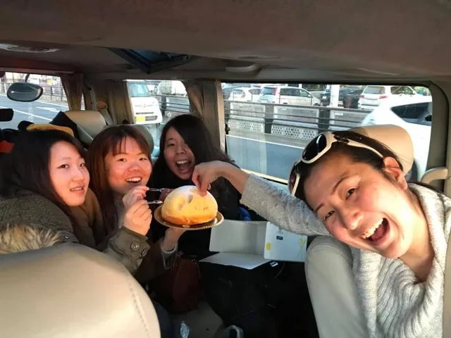 伊豆・大瀬崎でのダイビング：4人以上の参加者の集合写真