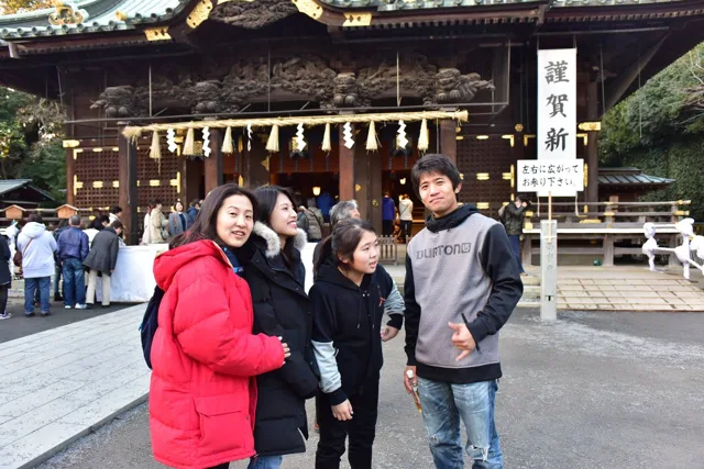 静岡県三島市・三嶋大社での初潜りの後に三嶋大社へ初詣に訪れた仲間
